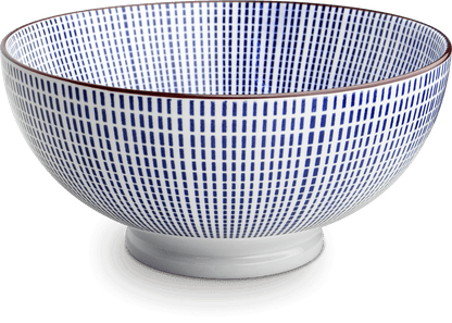 Mellanstor skål med Oriental Tokusa-motiv. Storlek: Ø15 cm | H7,5 cm.
